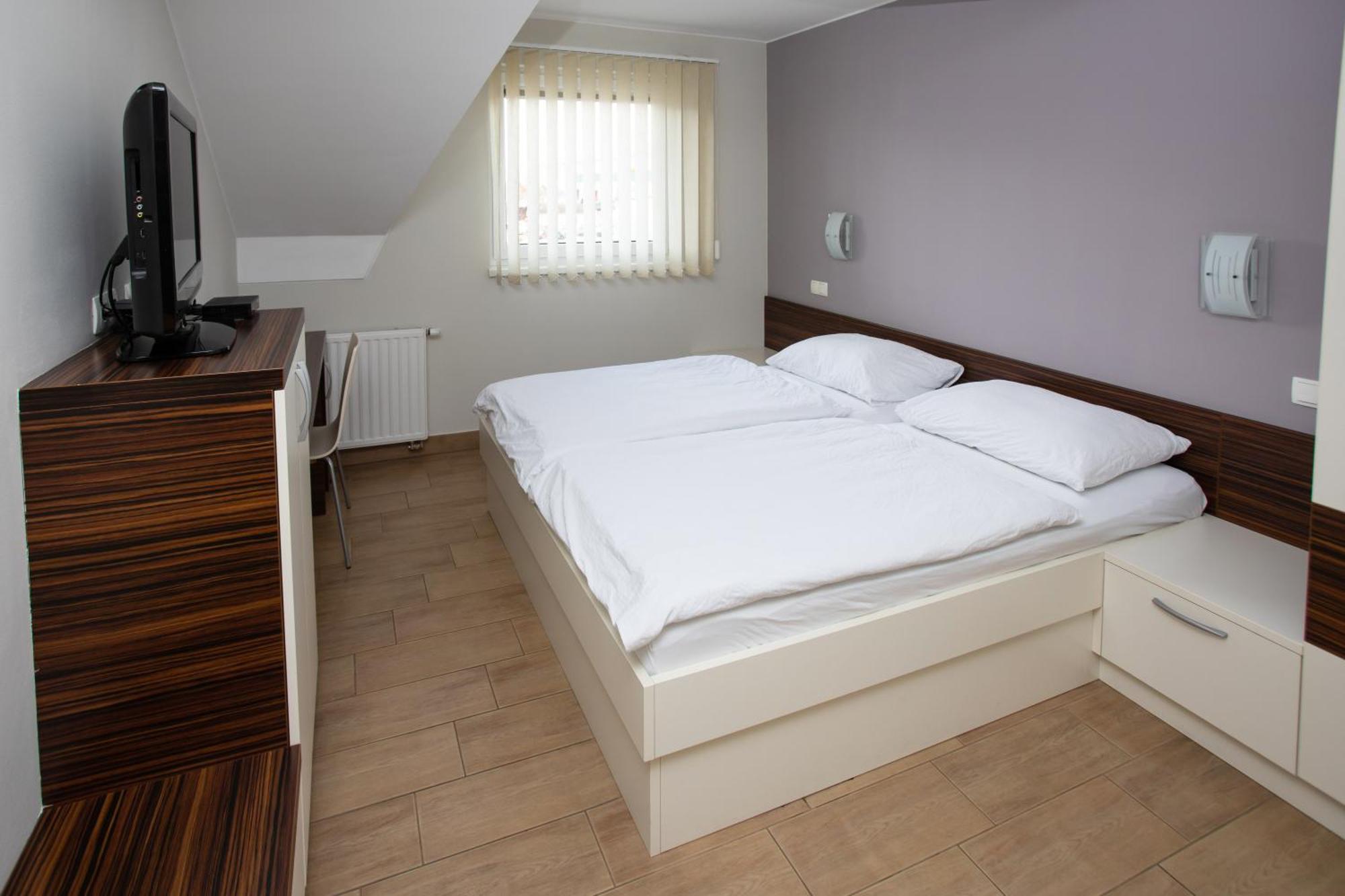 Rooms En Krajcar Cerknica Exterior photo